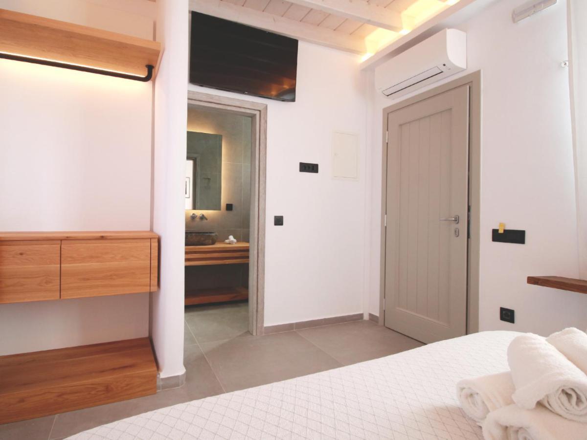 Enalion Suites Mykonos Town Exterior foto